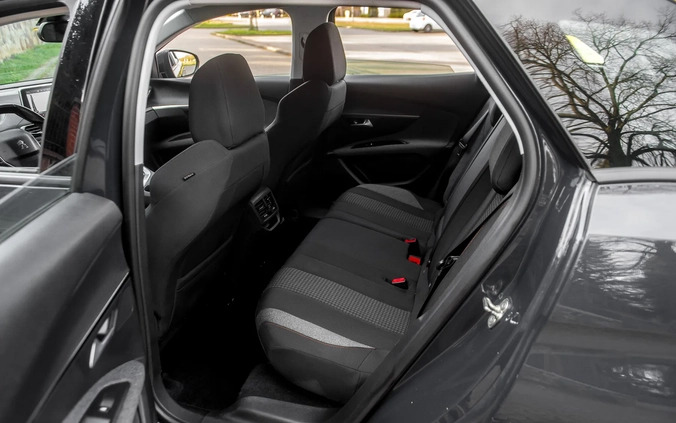 Peugeot 3008 cena 56900 przebieg: 209000, rok produkcji 2018 z Zbąszyń małe 529
